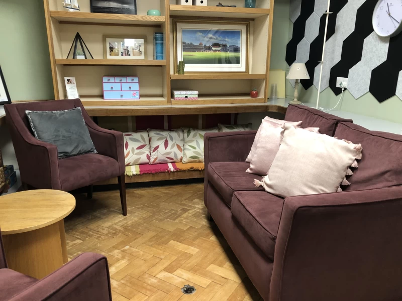 Room 4 - Therapy and Counselling room photo 5