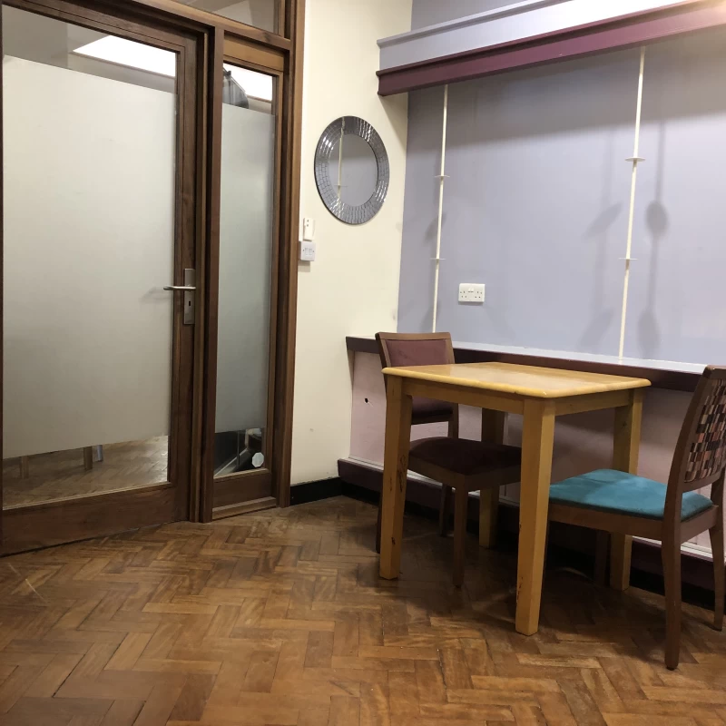 Room 6 - Havens Community Hub photo 4