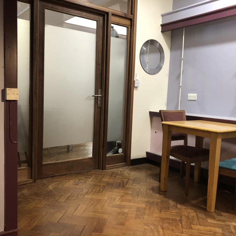 Room 6 - Havens Community Hub photo 5