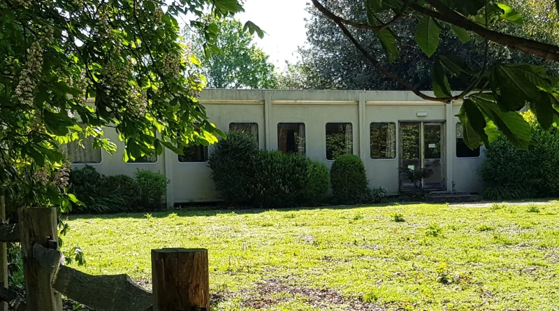 St Leonard's Church Hall photo 2