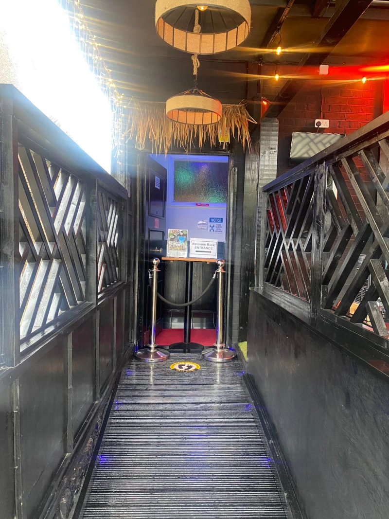 RnR Lounge and Bar photo 3