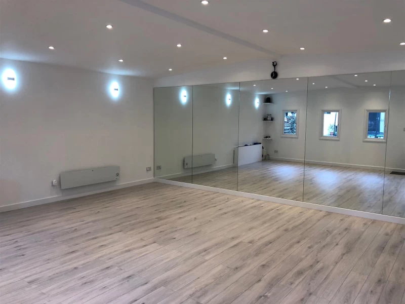 Carshalton Studio photo 2