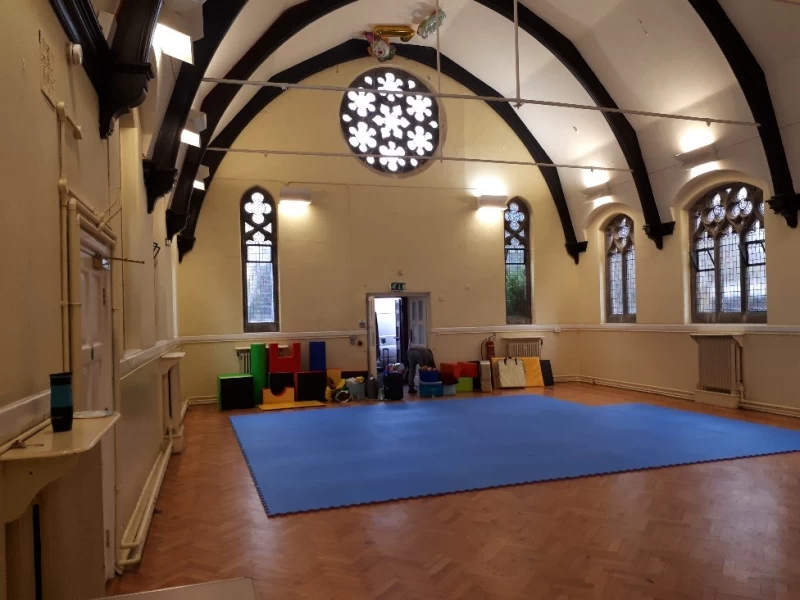 St Pauls URC South Croydon photo 4