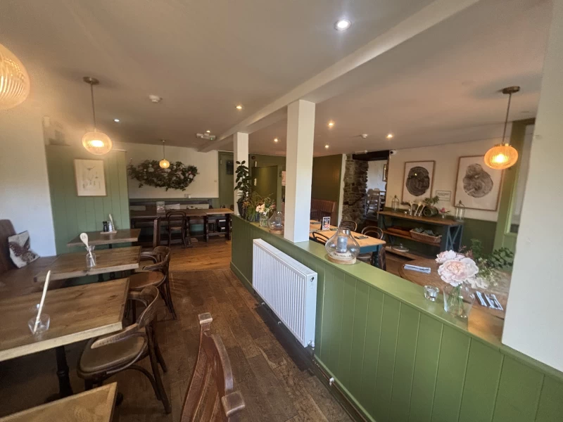 Barley Mow Pub Oxted photo 4