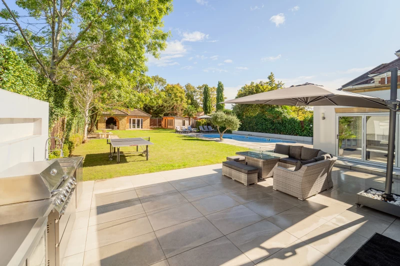 Emerson Park Villa photo 2