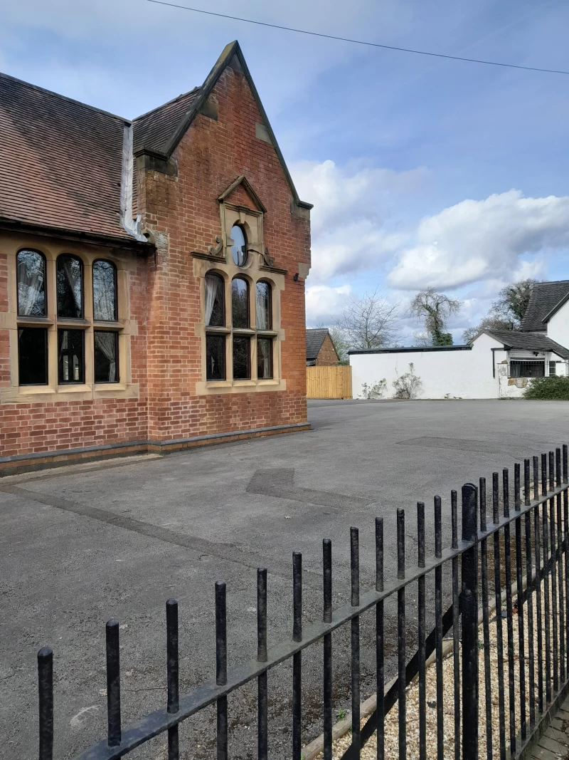 Needwood Jubilee Hall Newchurch photo 4
