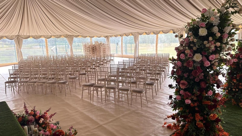 Loughton Grand Marquee photo 3