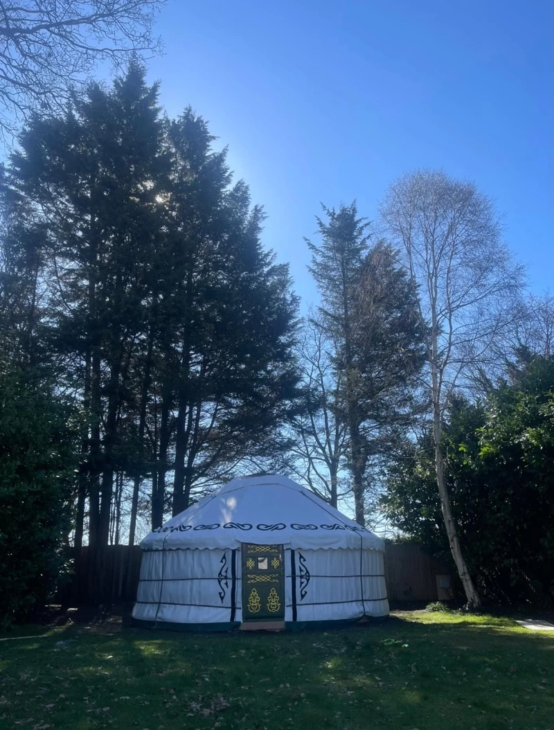  The Shiny Happy Yurt photo 4