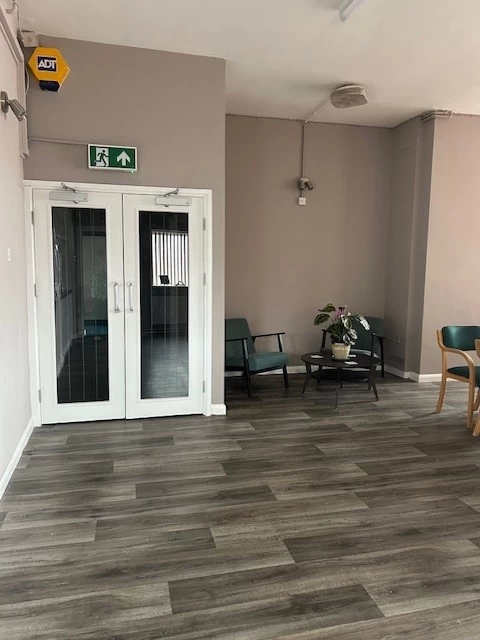Lounge photo 2