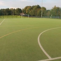 St James's C of E High School Photo