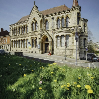 Centre For Science and Art Stroud Photo