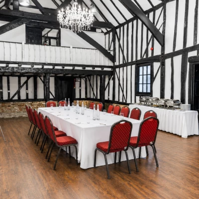 The New Chichester Hotel Photo